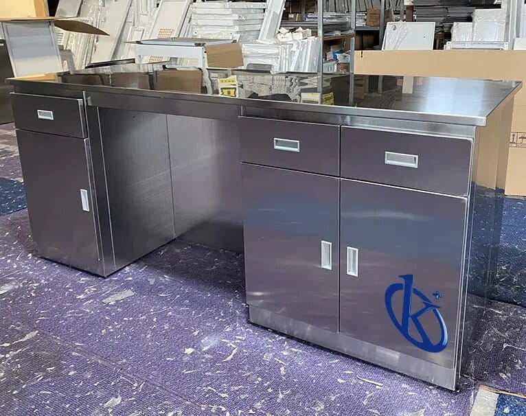 Banco de Trabajo de Acero Inoxidable 304: Durabilidad y Higiene para Ambientes de Laboratorio